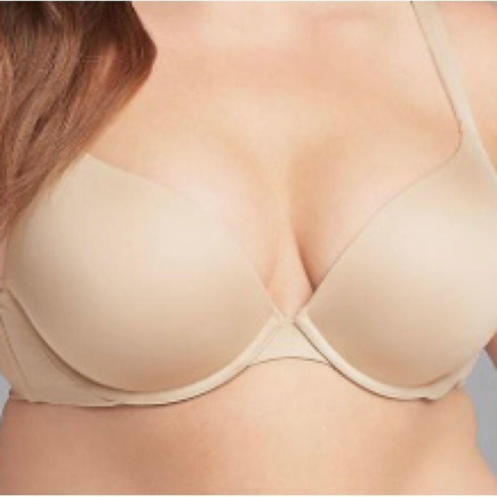 Cacique/ Lane Bryant/ Full Figure / Plus Size/ Woman’s Bra/ size 40 DDD